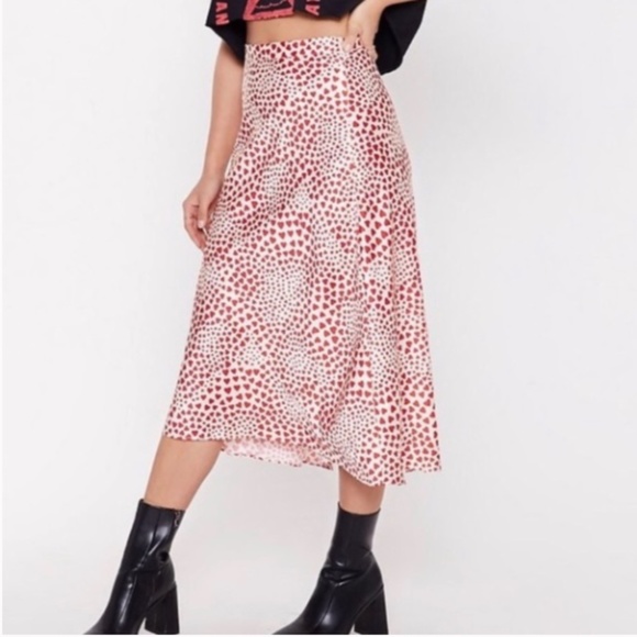 Rachel Zoe Dresses & Skirts - Rachel Zoe Size XL Heart Print Silky Midi Skirt